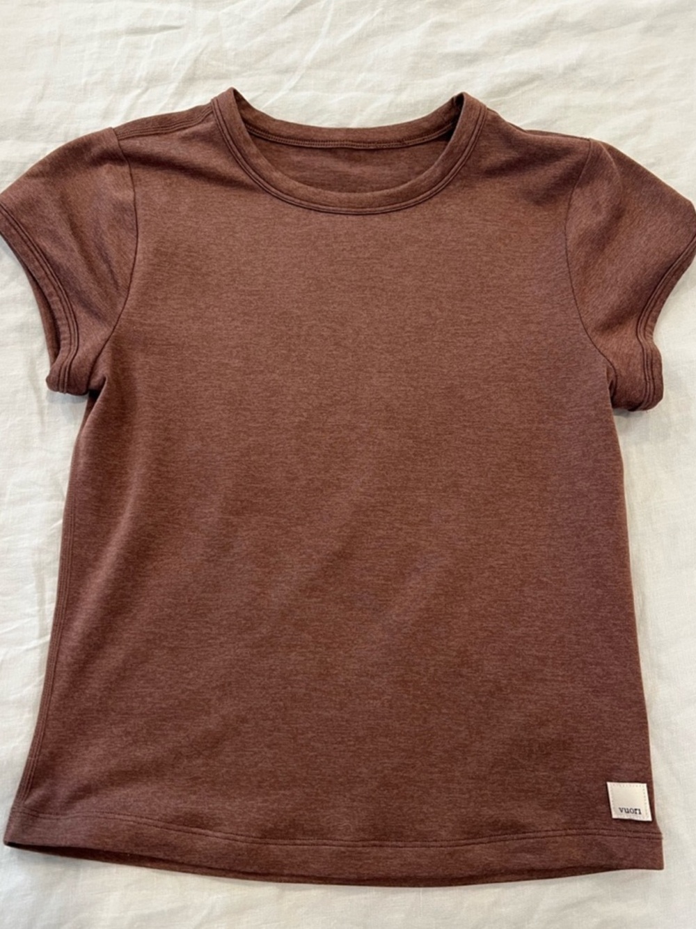Vuori Halo Baby tee in brown XS